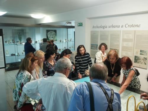 La delgazione di Samo a Crotone per il gemellaggio - visita al Museo 2